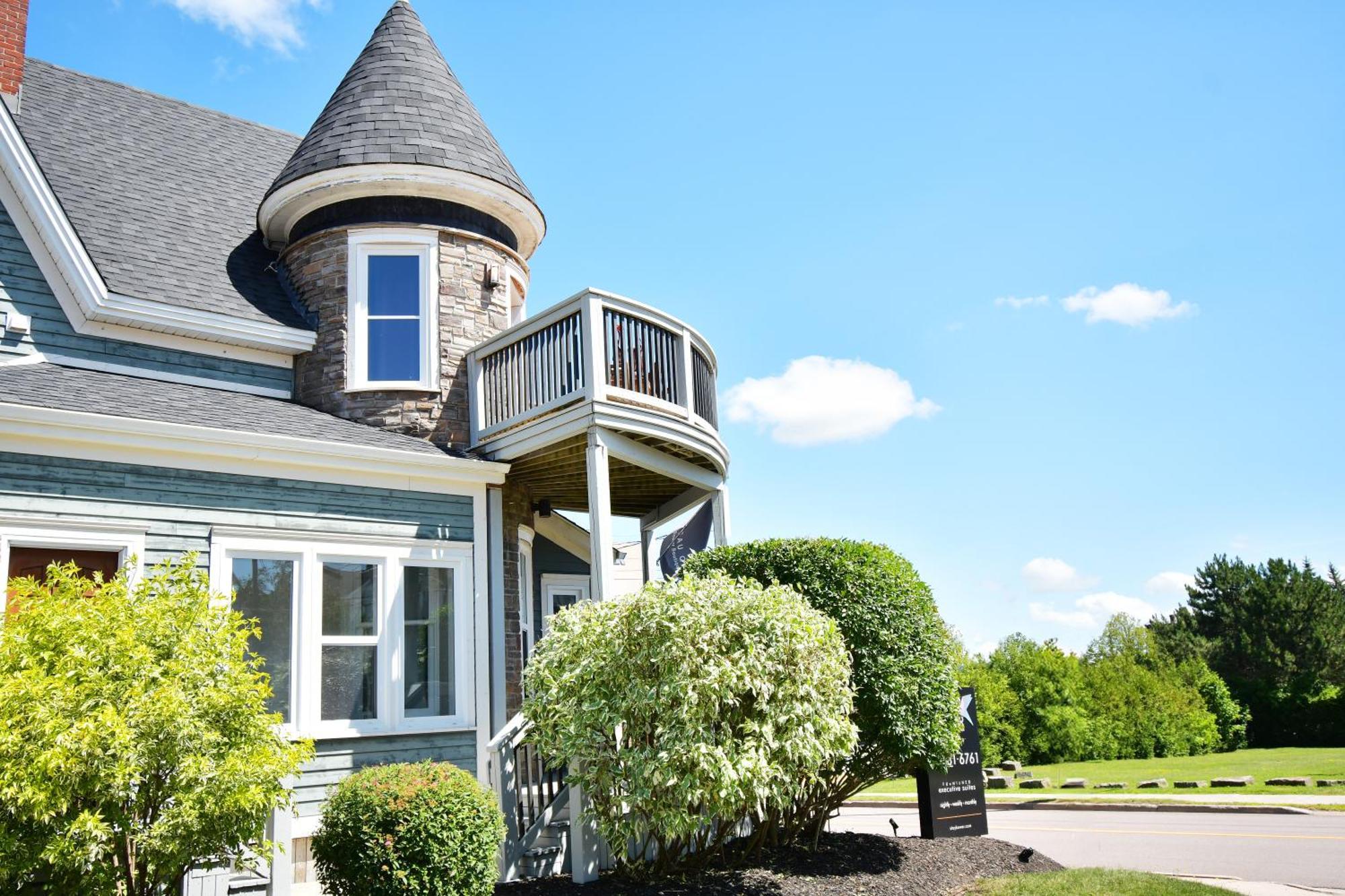 Chateau Queen By Bower Boutique Hotels Moncton Exteriör bild